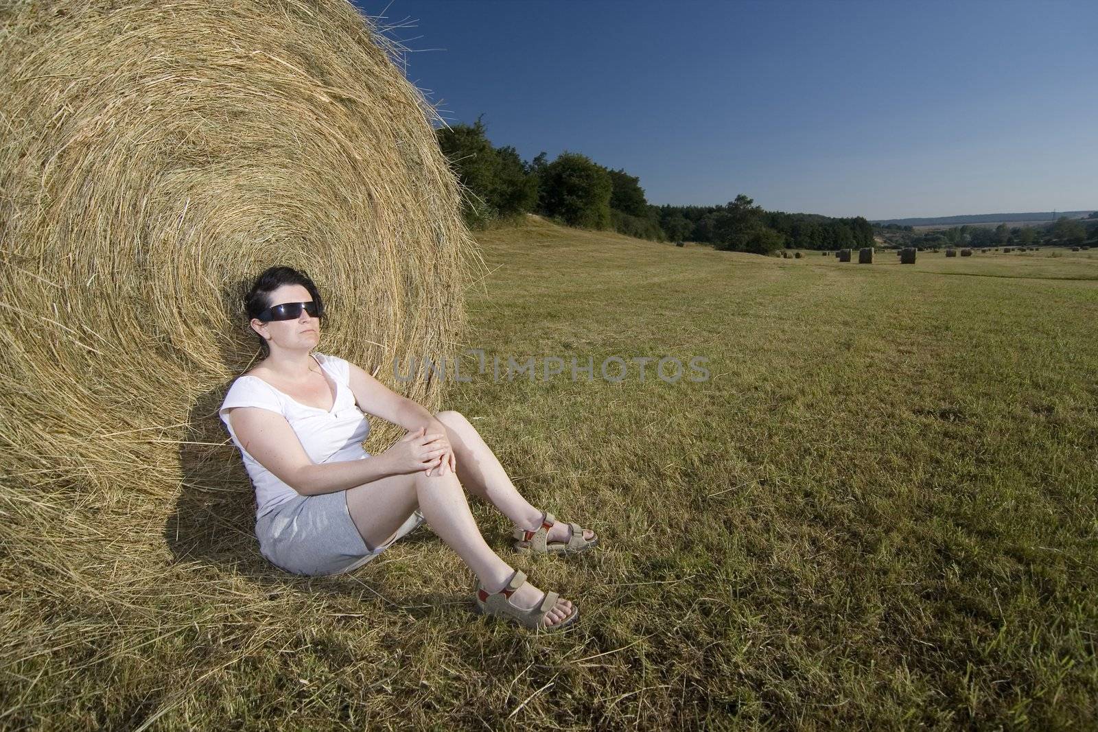 young woman communication technology by Trebuchet