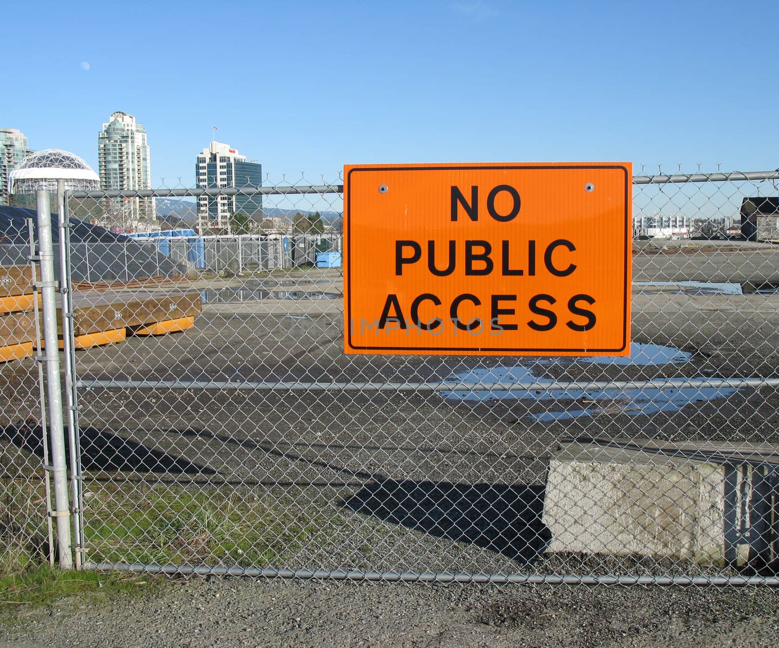 no public access sign by mmm