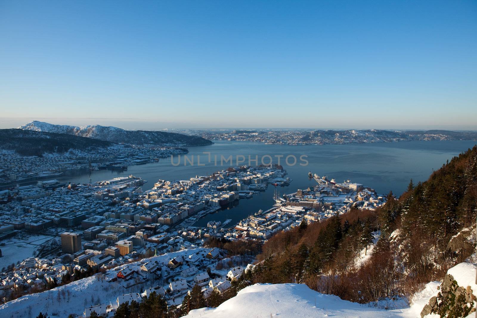 Bergen City by SveinOttoJacobsen