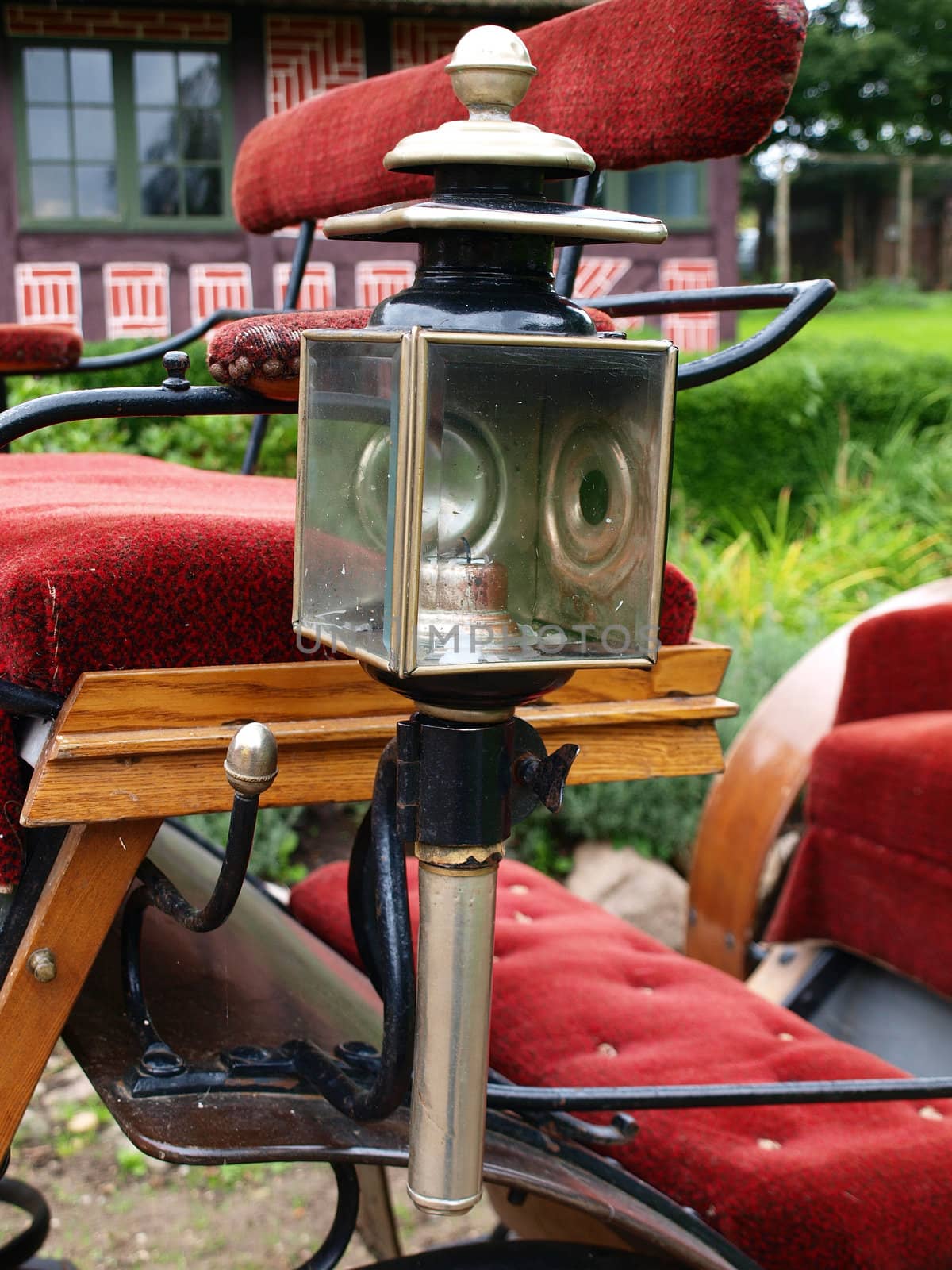 Details of old antique classic horse carriage road lamp     