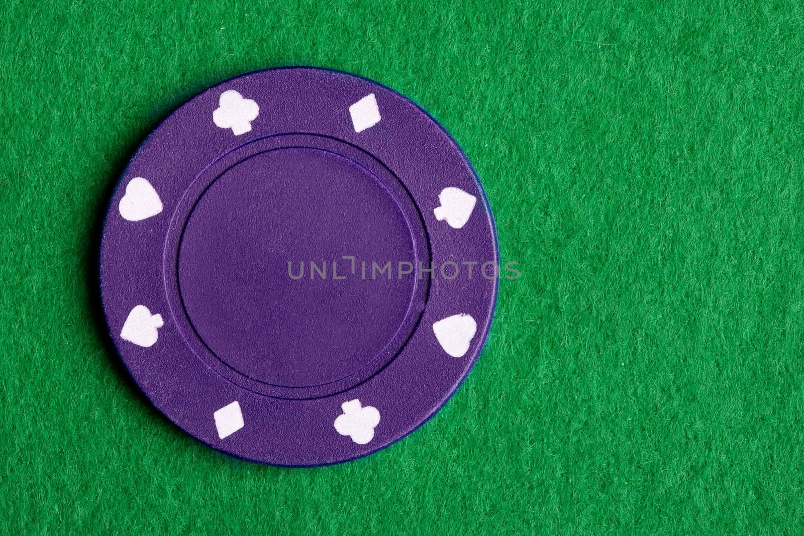 A $500 purple poker chip