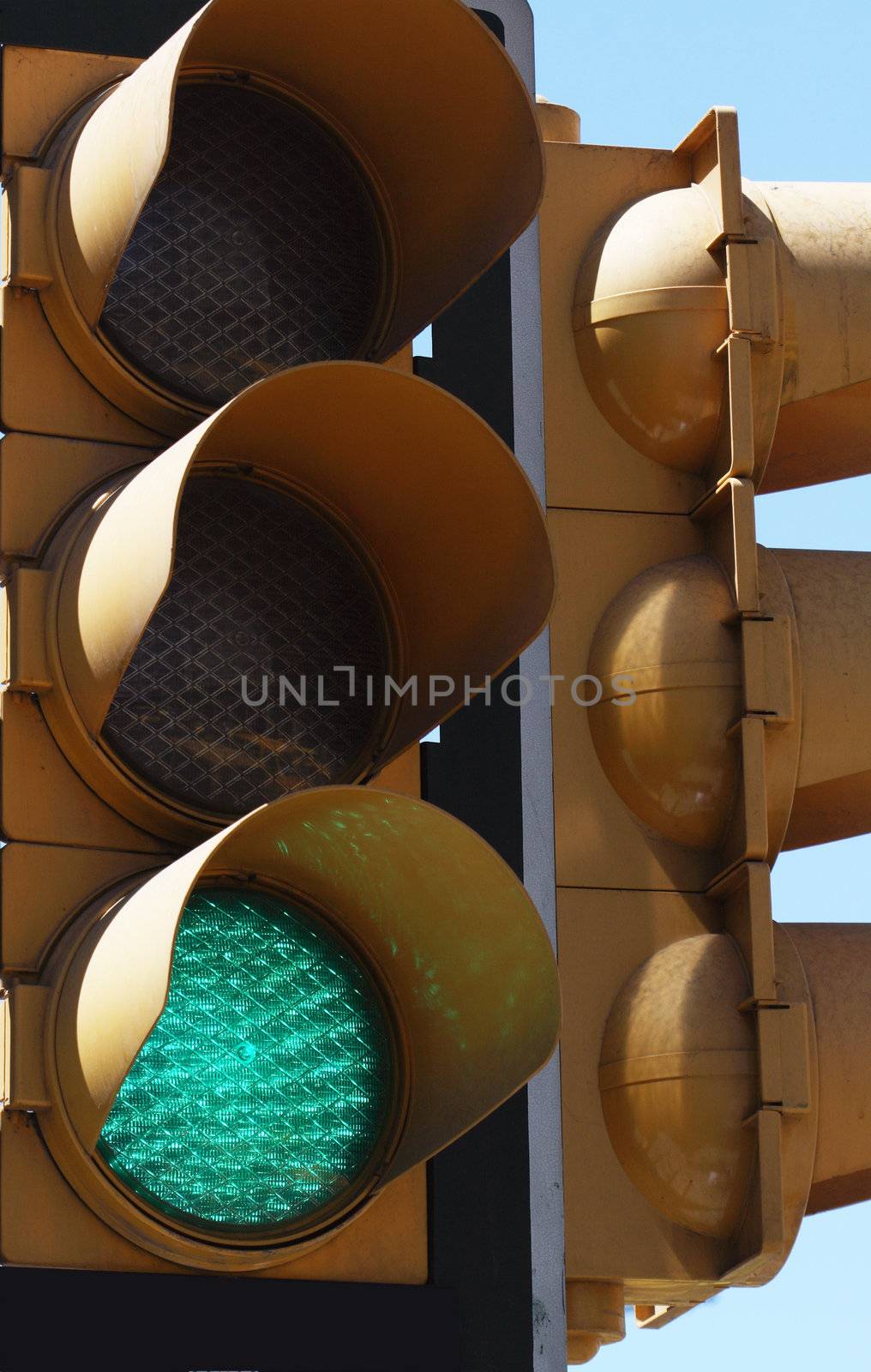 Traffic Lights by kvkirillov