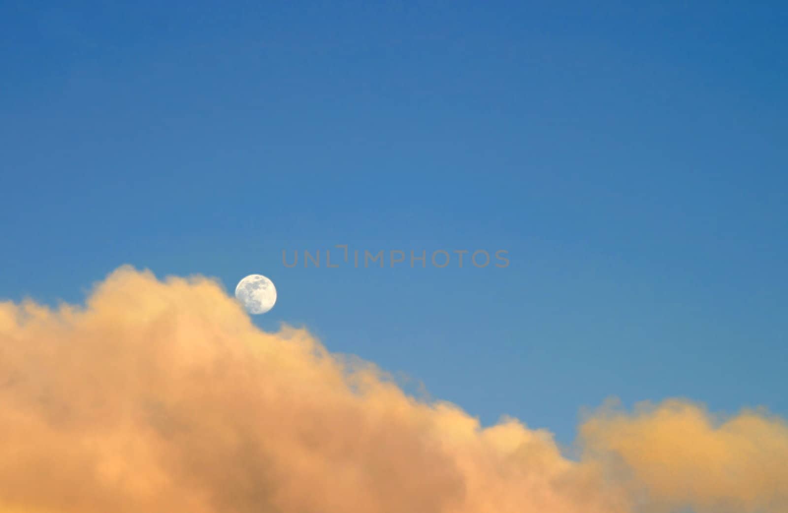 Moon At Sunset by hlehnerer