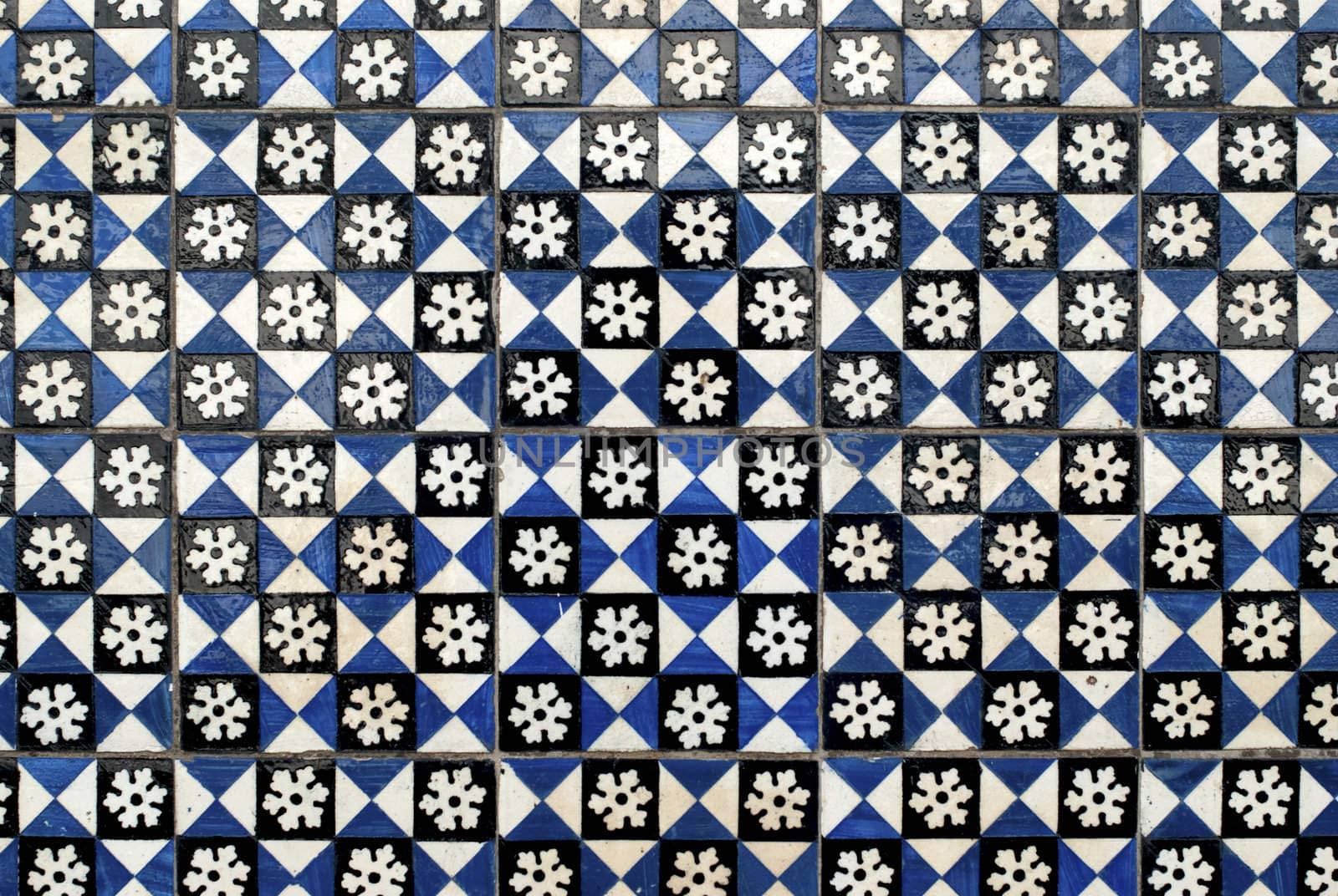 Portuguese glazed tiles 001 by homydesign