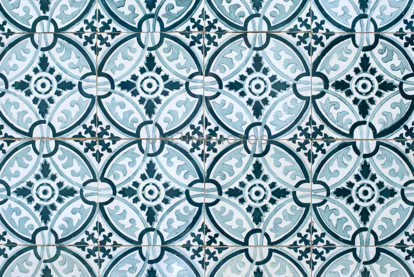 Portuguese glazed tiles 027 by homydesign
