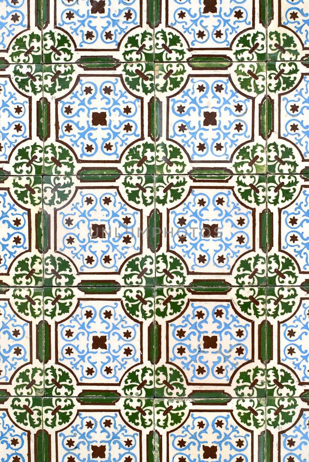 Portuguese glazed tiles 042 by homydesign