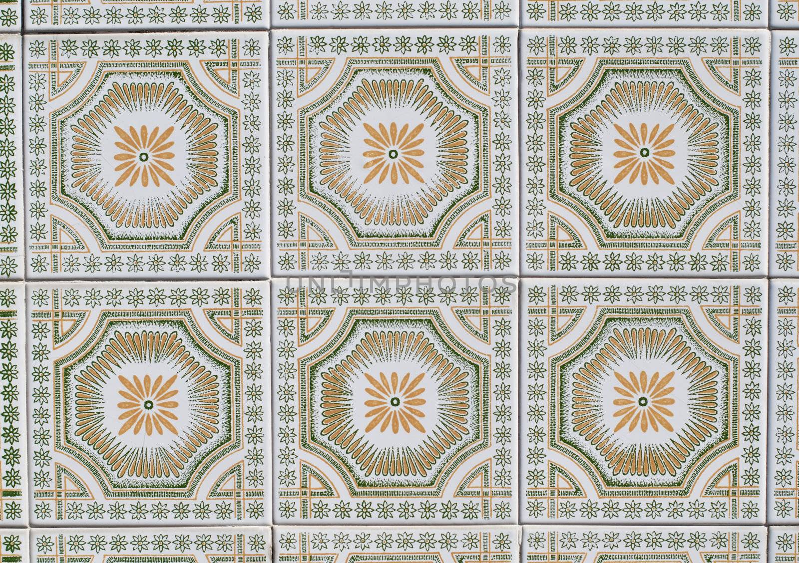 Portuguese glazed tiles 084 by homydesign