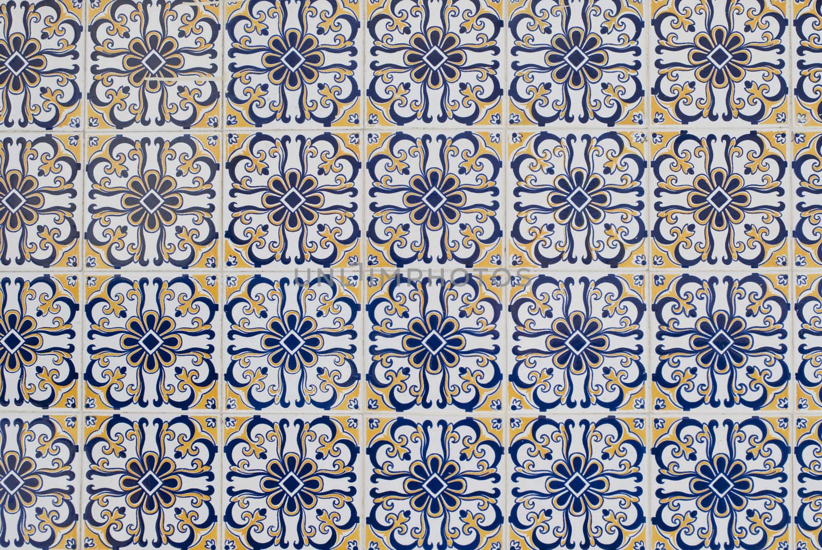 Portuguese glazed tiles 101 by homydesign