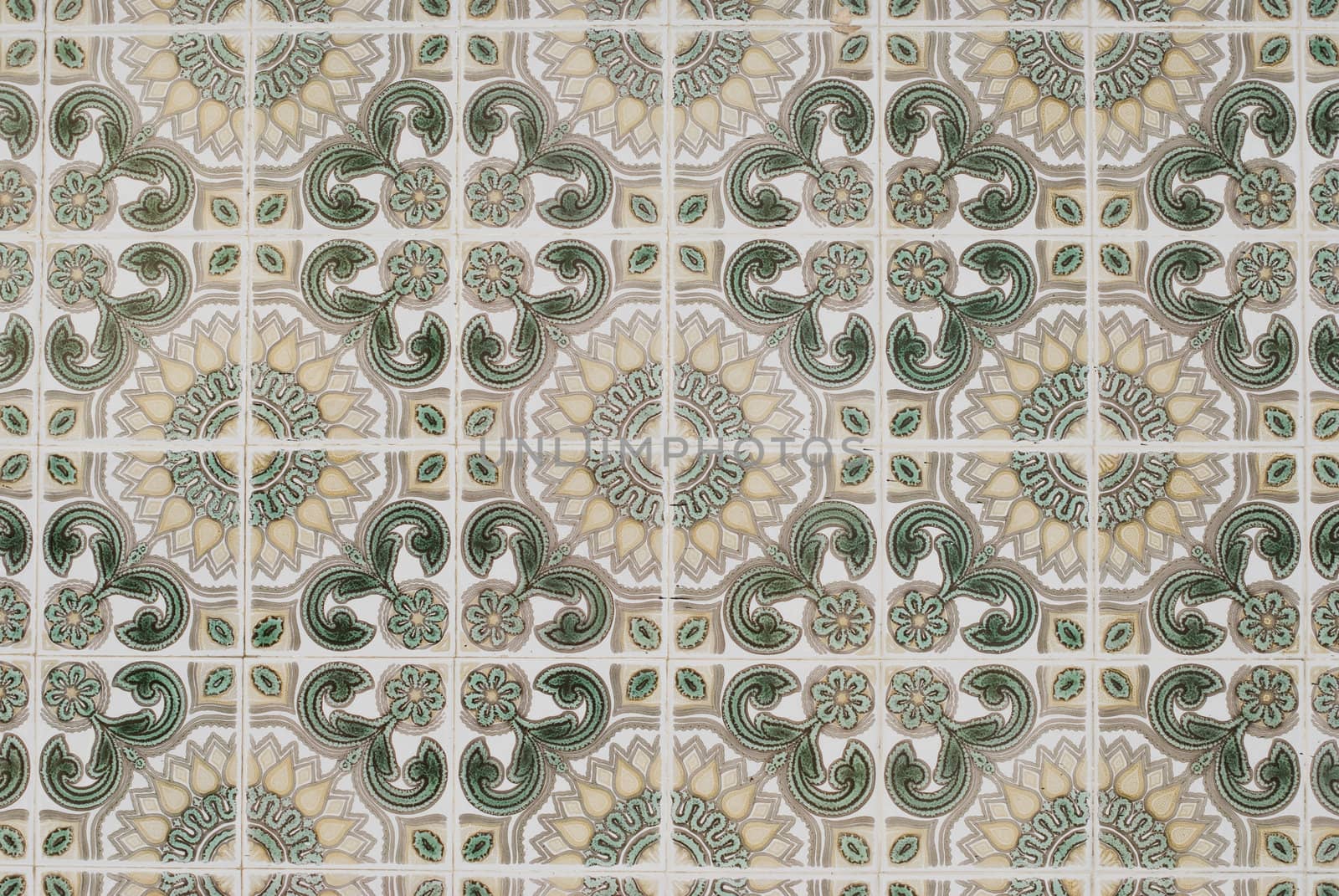 Portuguese glazed tiles 079 by homydesign