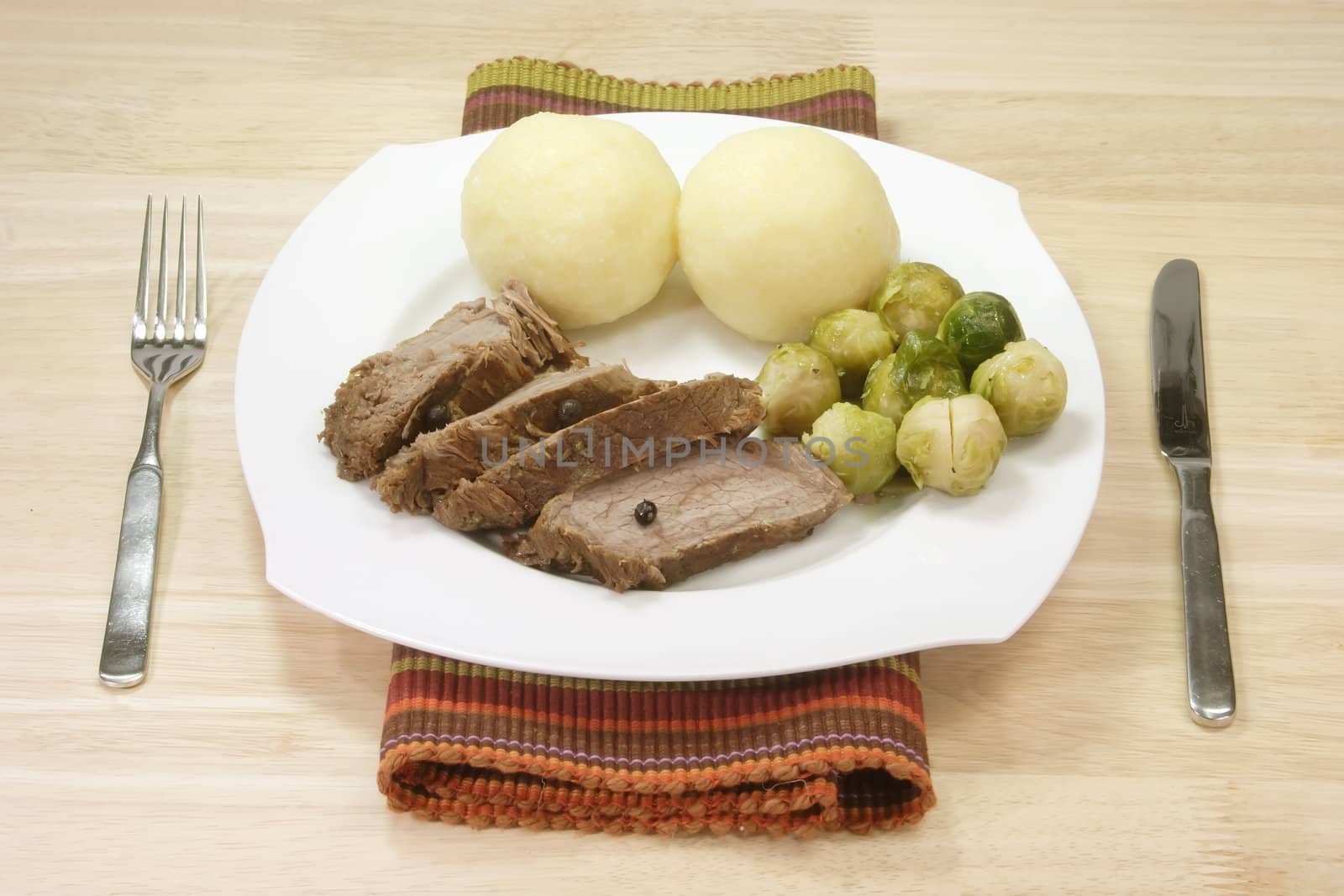 Roasted beef with potatoe dumbling and brussel sprouts