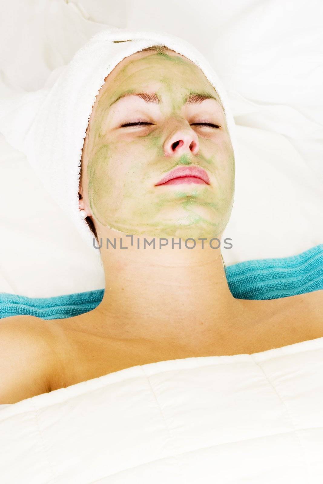 Aloe Vera facial preparation at a beauty spa.