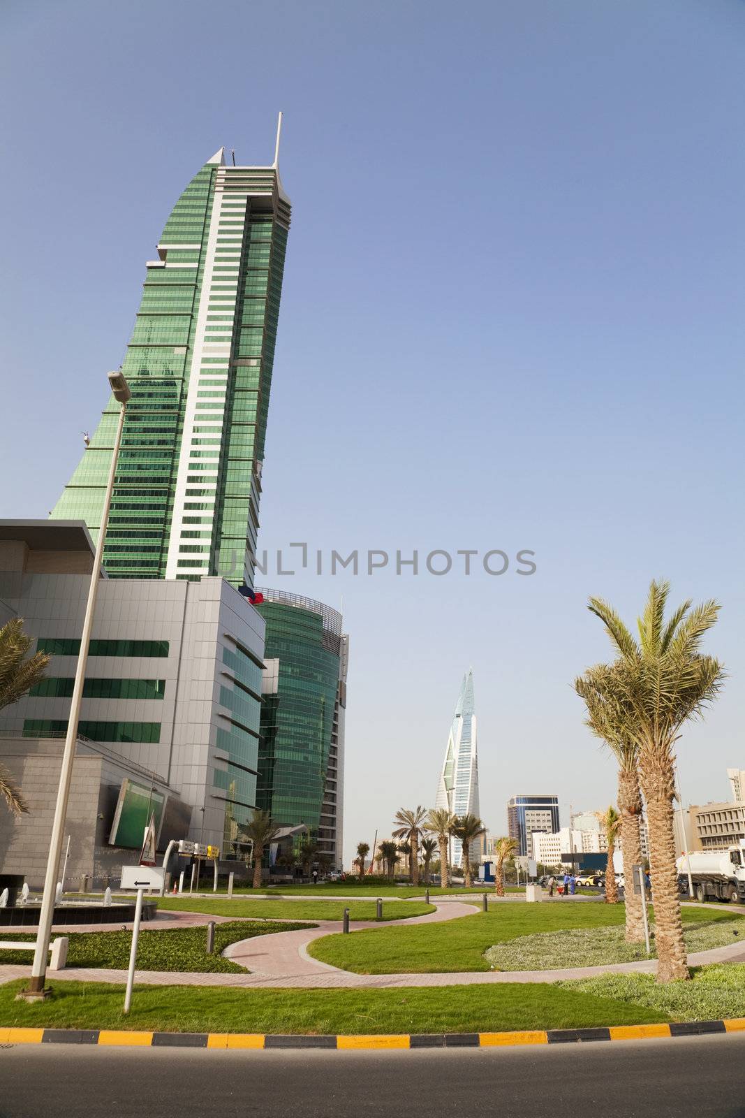 Manama, Bahrain by shariffc