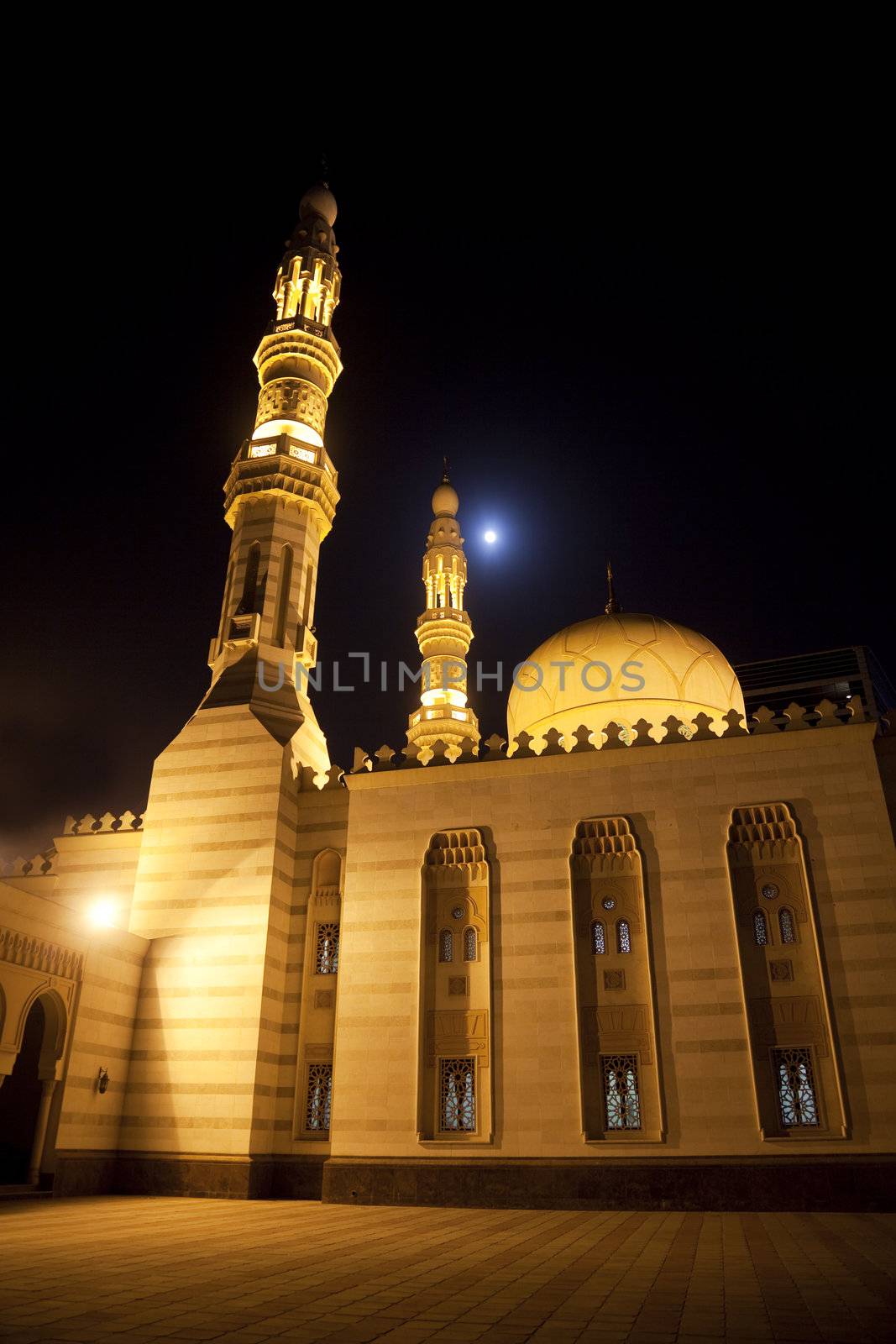 Deira City Center Mosque at Night, Dubai, UAE by shariffc