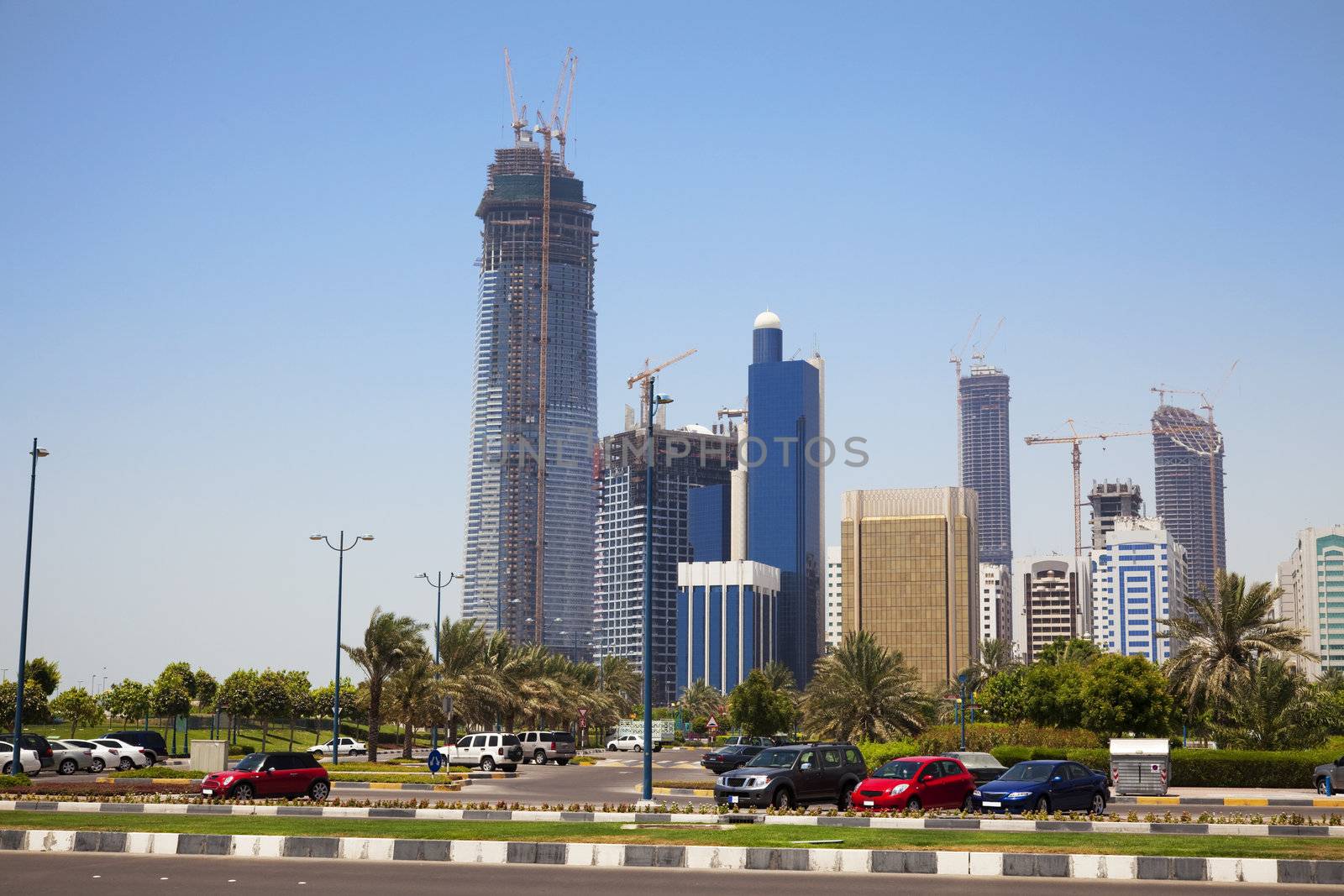 Abu Dhabi Skyline, UAE by shariffc