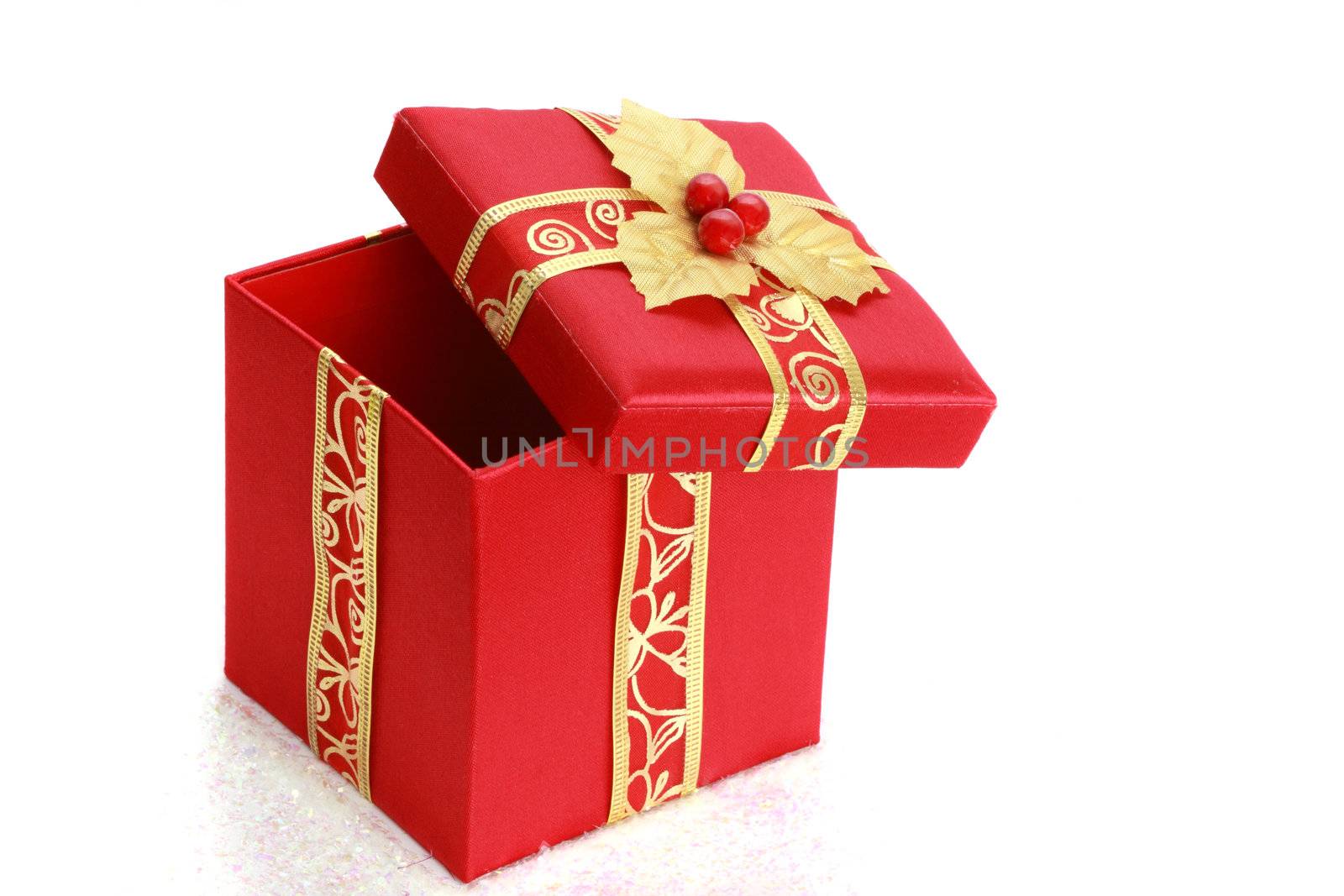 red xmas present box by lanalanglois