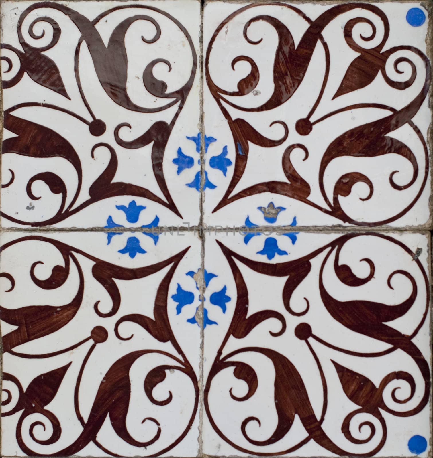 Portuguese glazed tiles 199 by homydesign