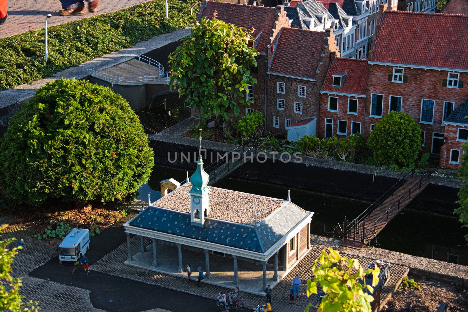 Evening light in Madurodam 2007 by Colette