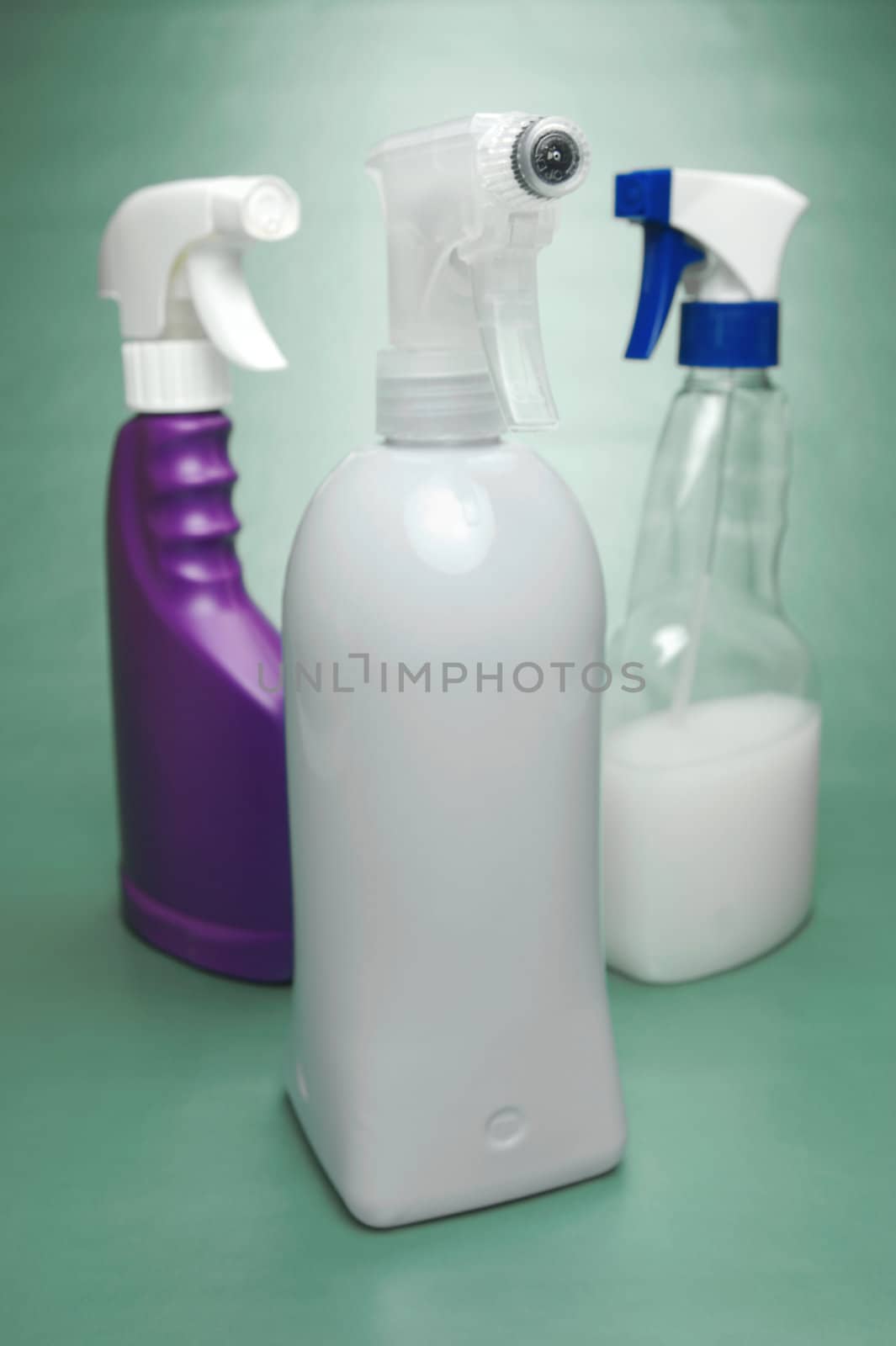 Cleaning Products by Kitch