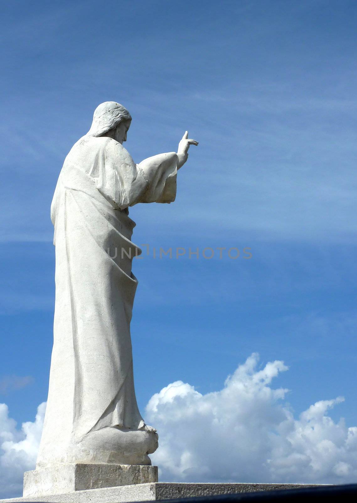 Statue of Jesus by Elenaphotos21