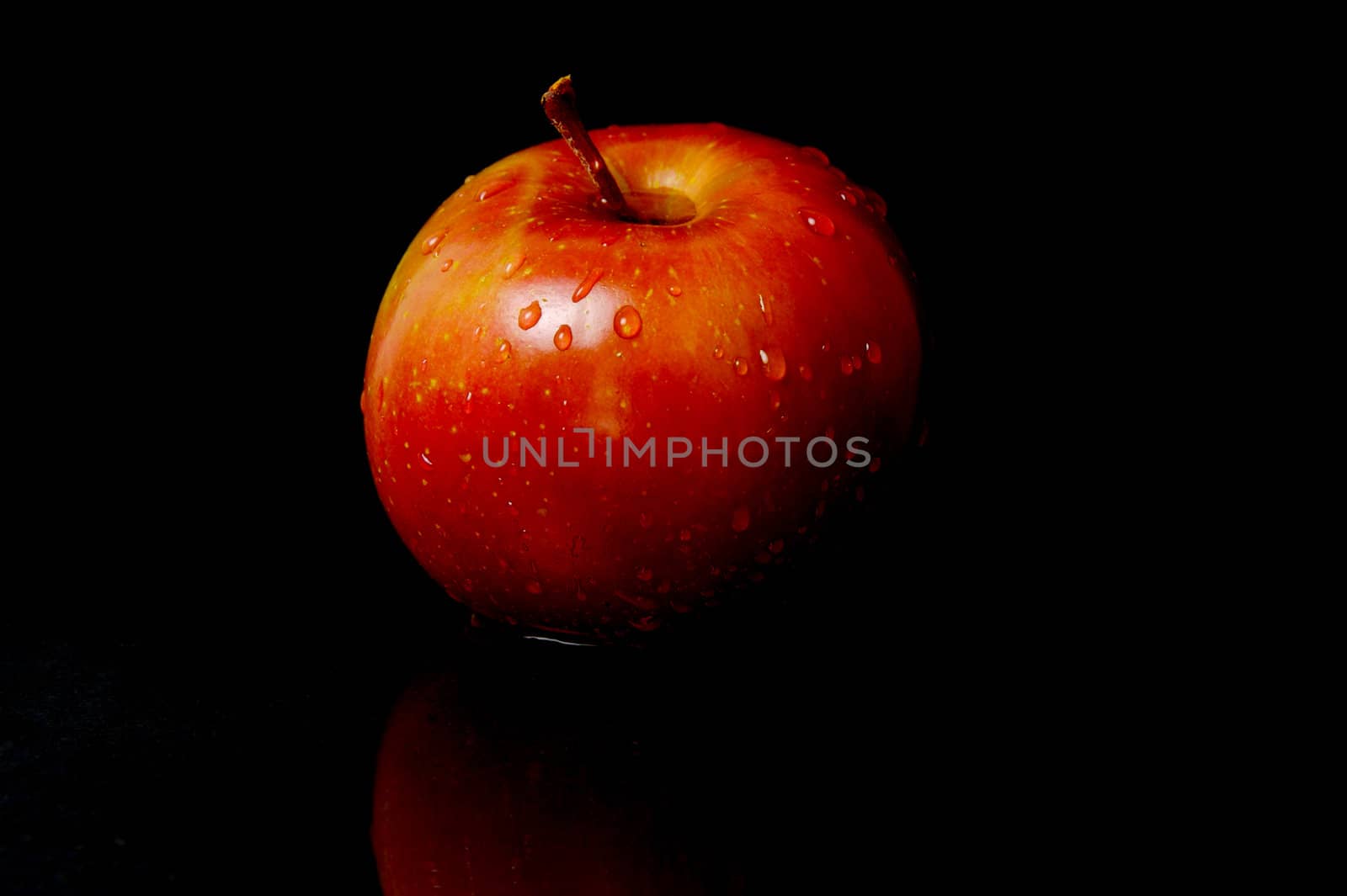 Red Apples by Kitch