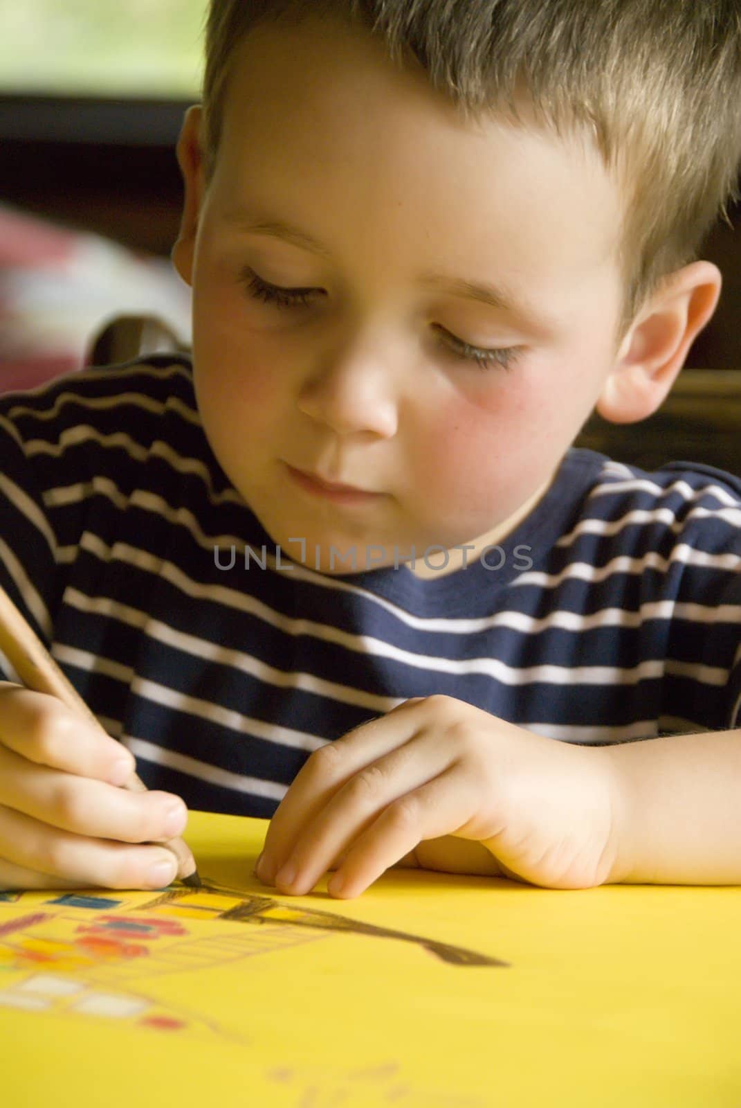 boy drawing by rongreer