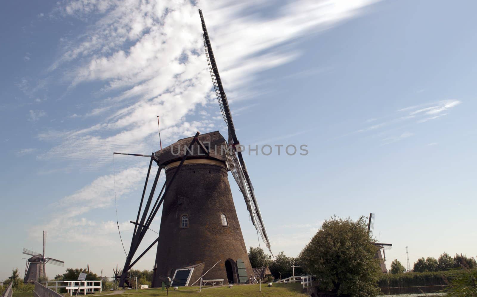 Windmill by rigamondis
