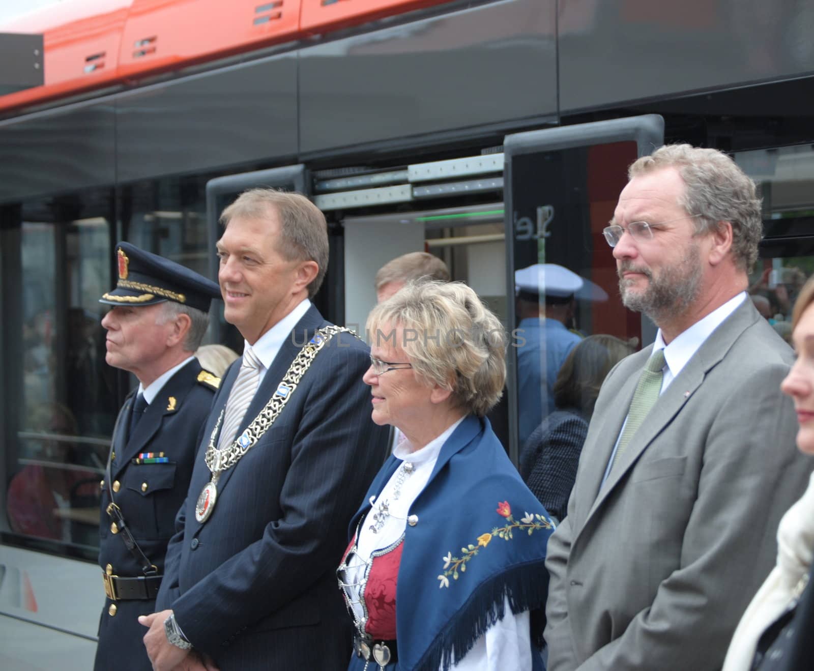 politicians in Bergen on opening of bybanen june 2010