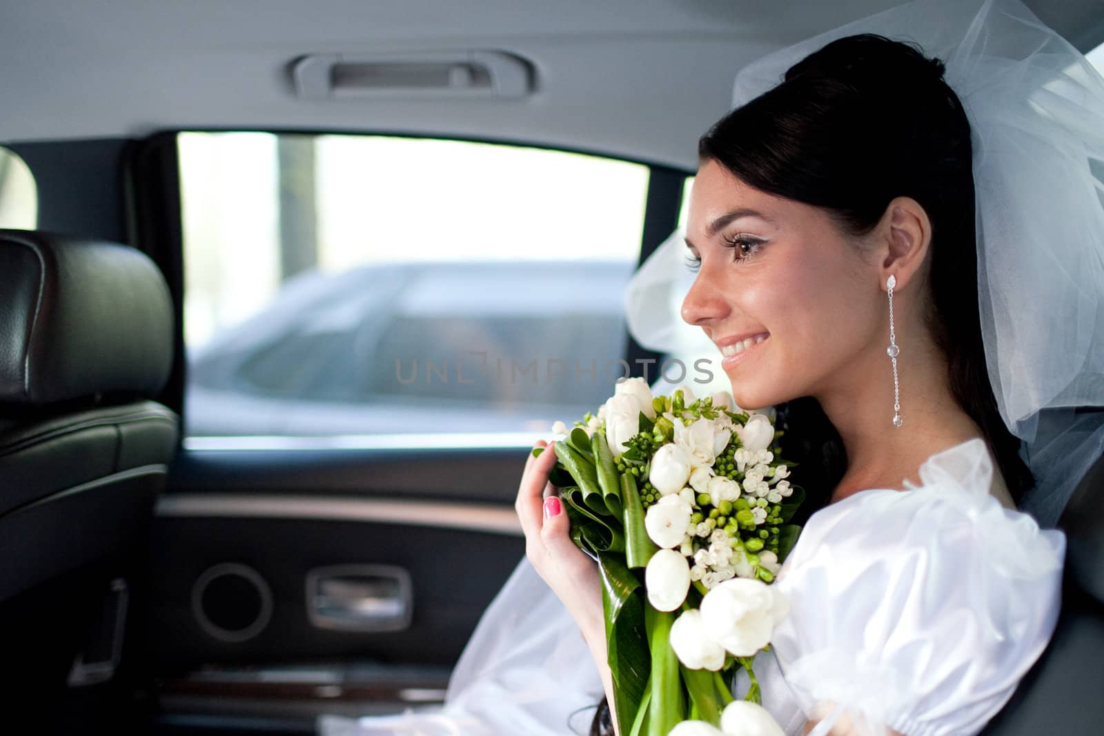 bride in the car by vsurkov