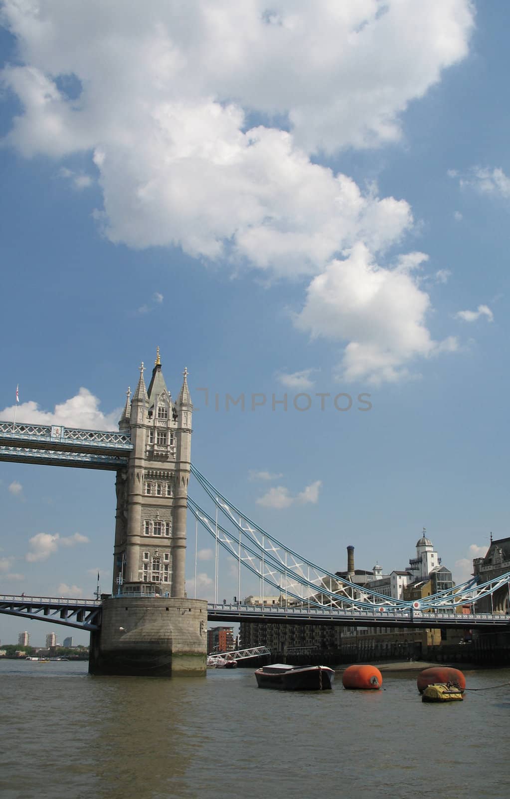 london bridge by mmm