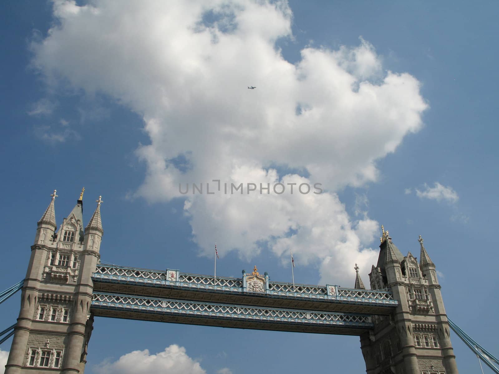 london bridge by mmm