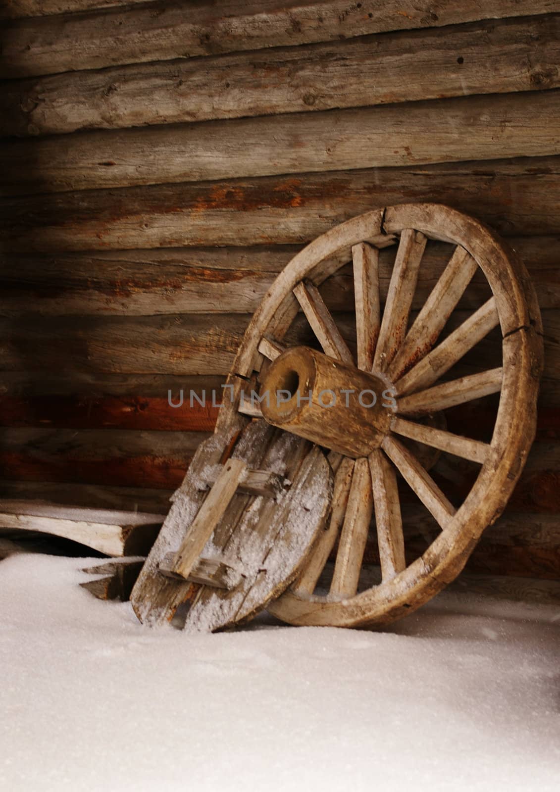 Wheel of cart by palomnik