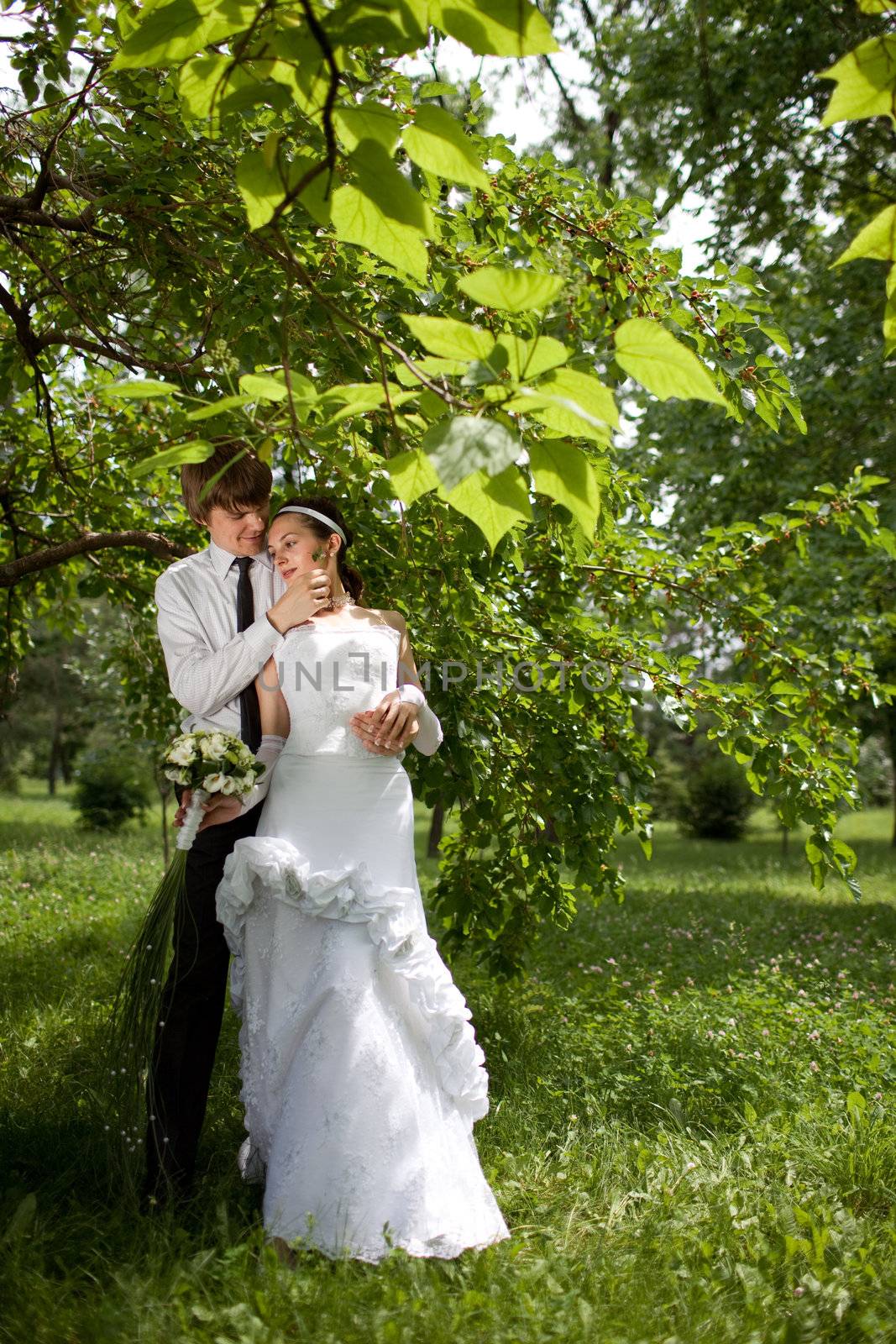 bride and groom by vsurkov