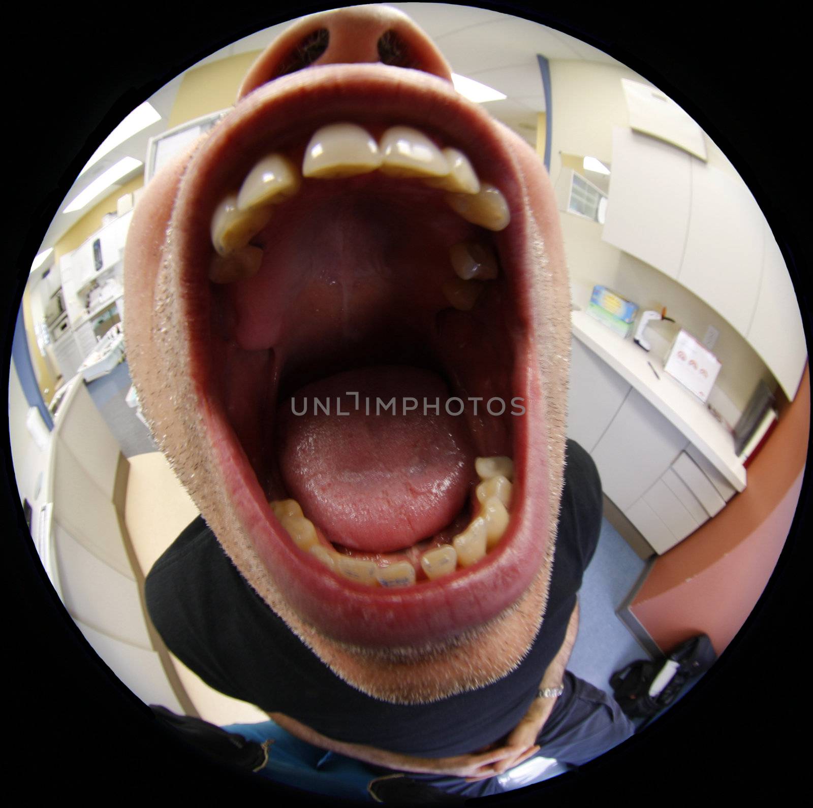 At the dentist by Imagecom