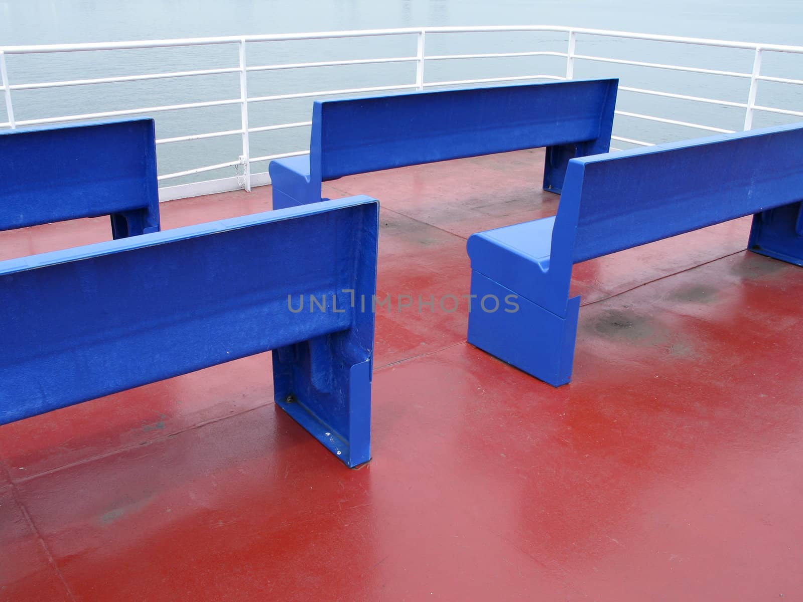 blue benches