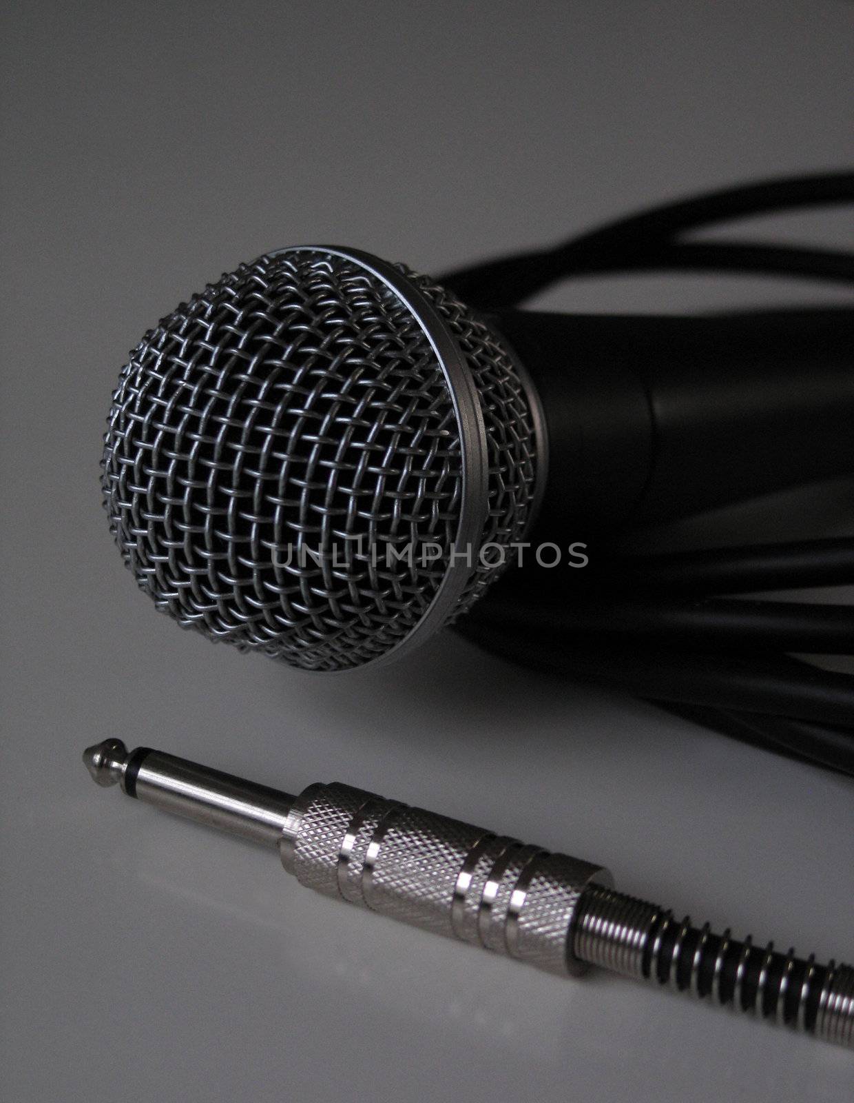 microphone and cable by mmm