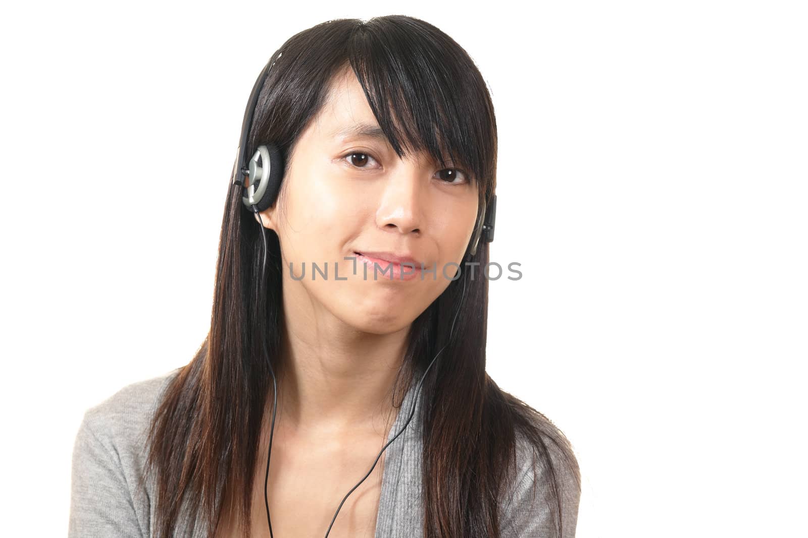 woman listen to music, chinese