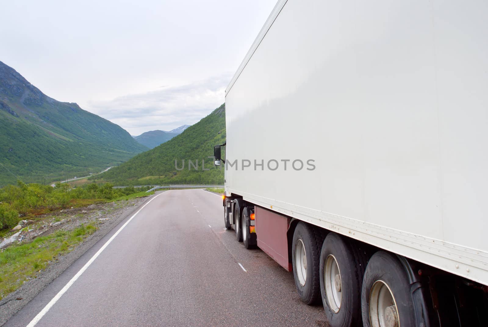 The truck on the Norwegian mountain road