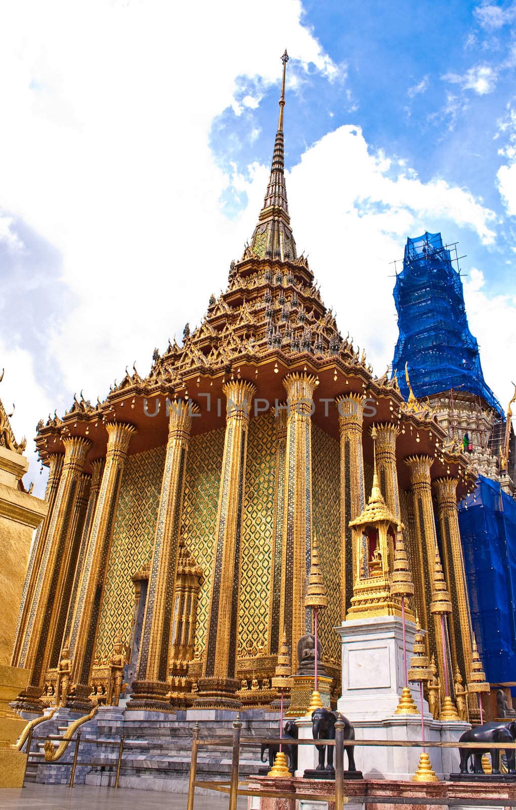 Golden pavilion in temple of emerald Buddha