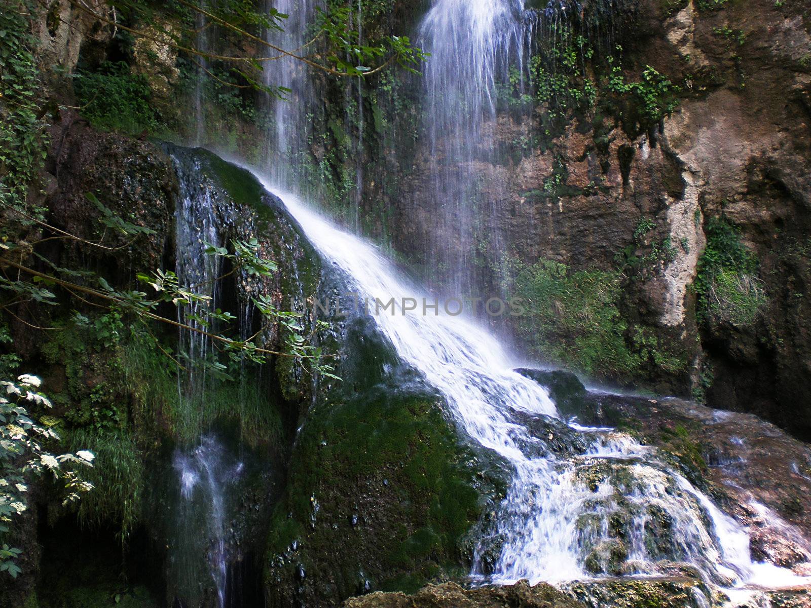 waterfall by Dessie_bg
