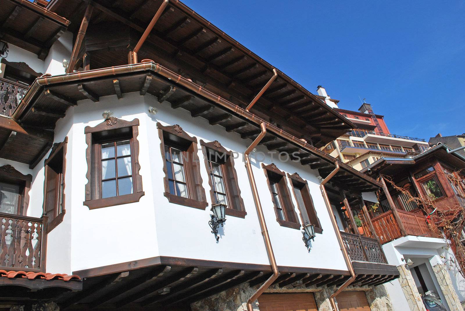old style house Veliko Turnovo by Dessie_bg