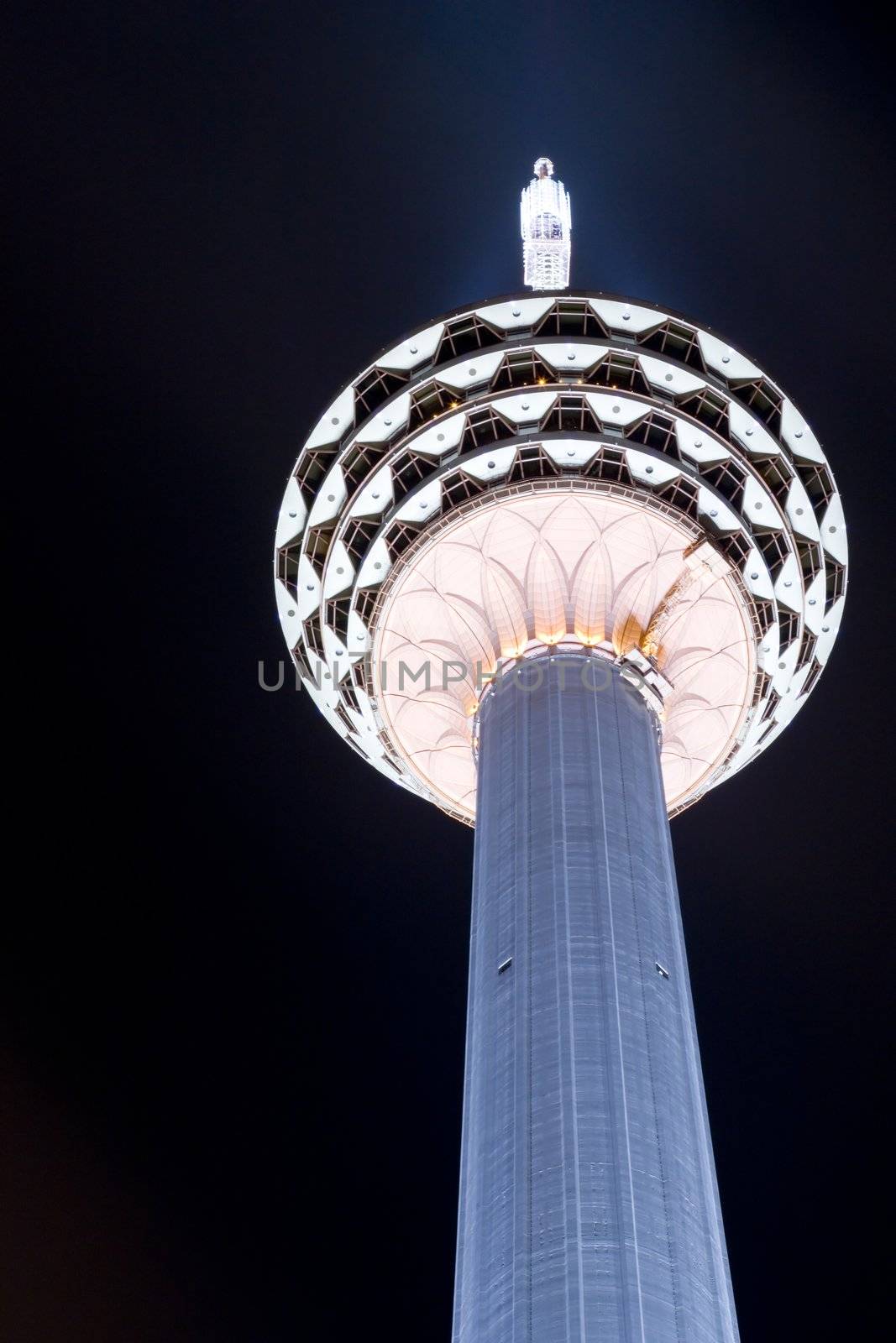 Telecommunication Tower at Night by shariffc