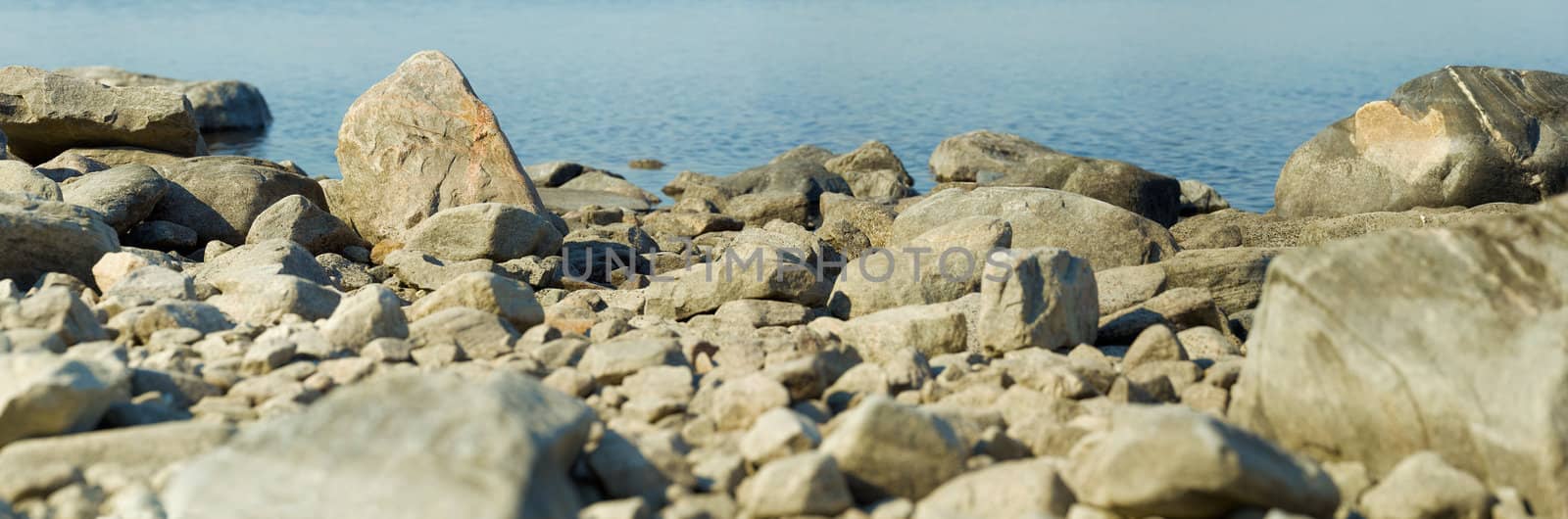 Landscape - northern cold stony coast of lake