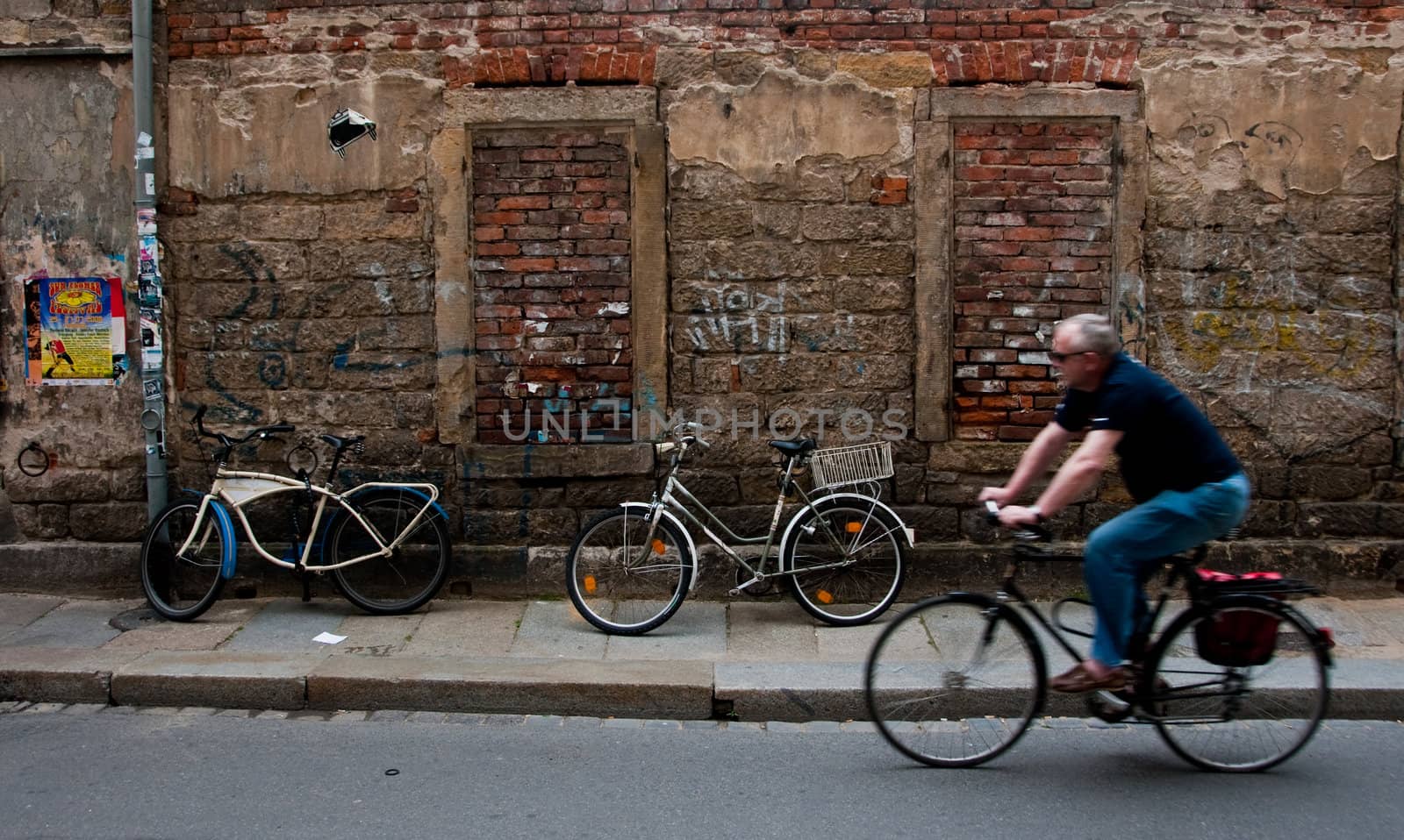 Bicycles, Dresden, Germany by rongreer