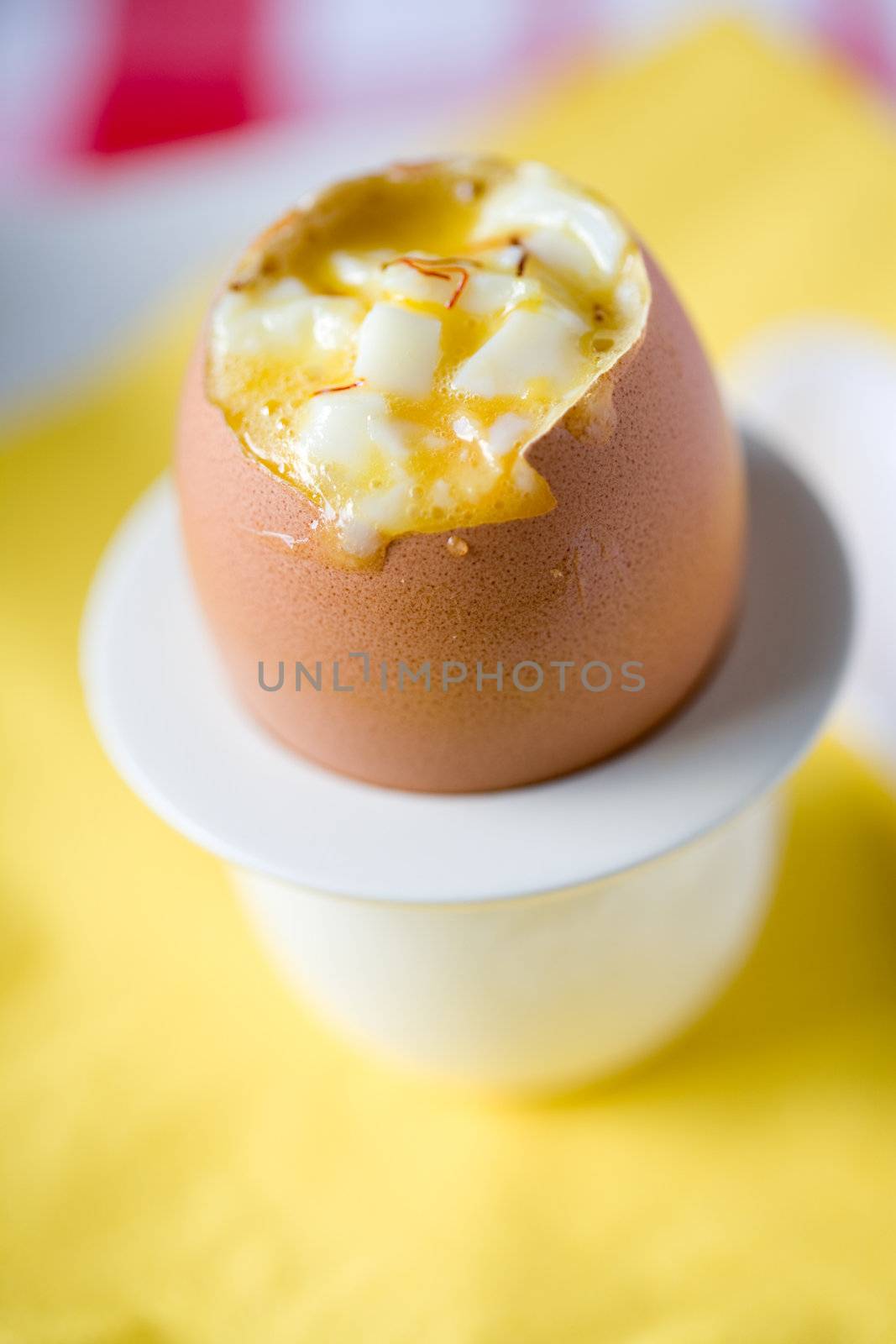 Soft egg by Fotosmurf