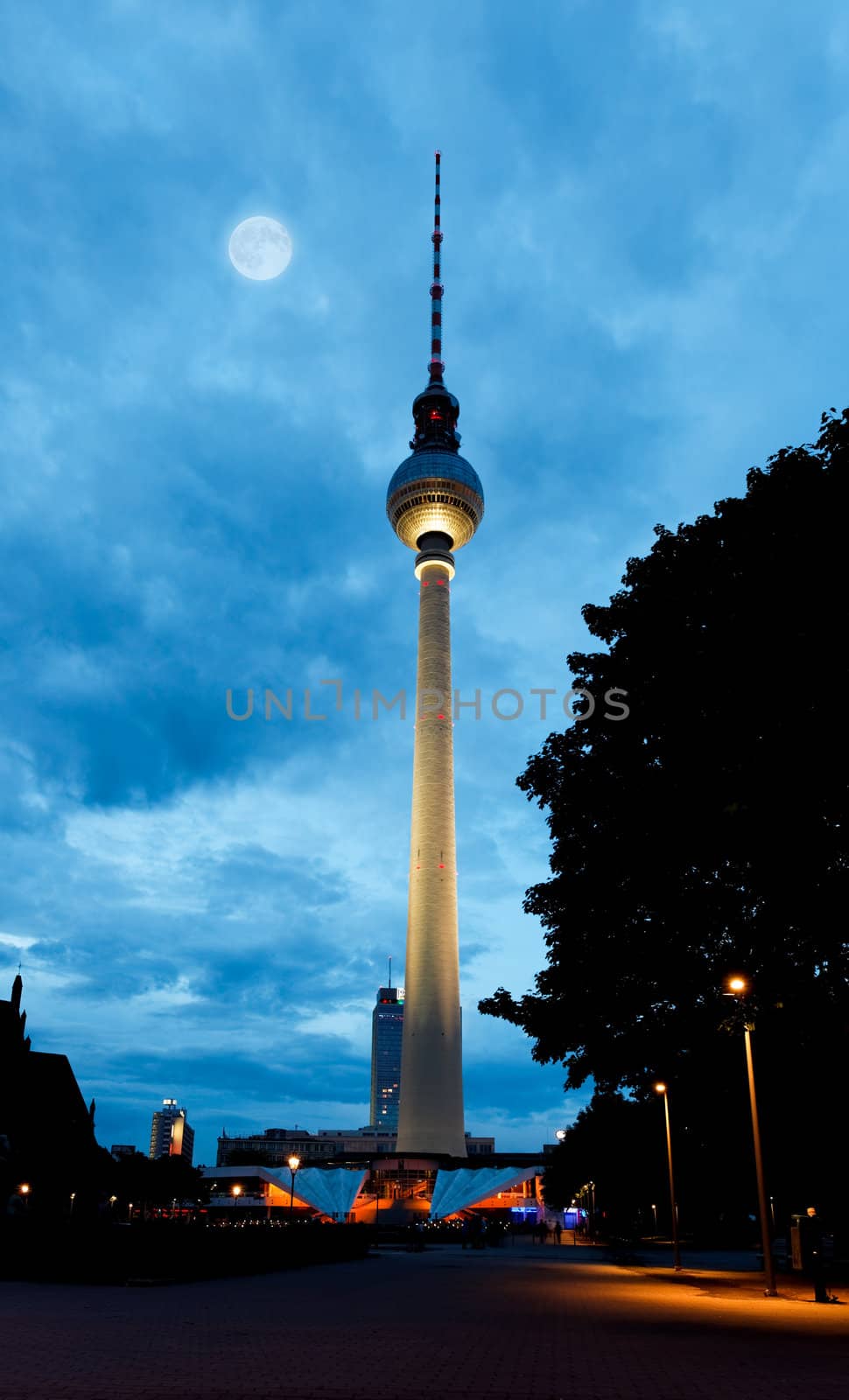 Berlin tv tower -  fernsehturm at night in Berlin 
