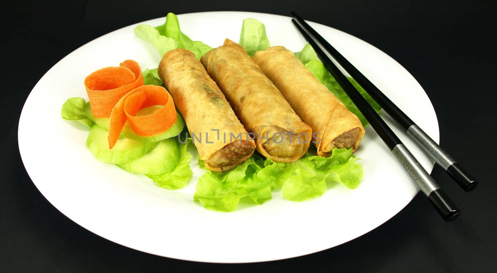 Single serving of spring rolls