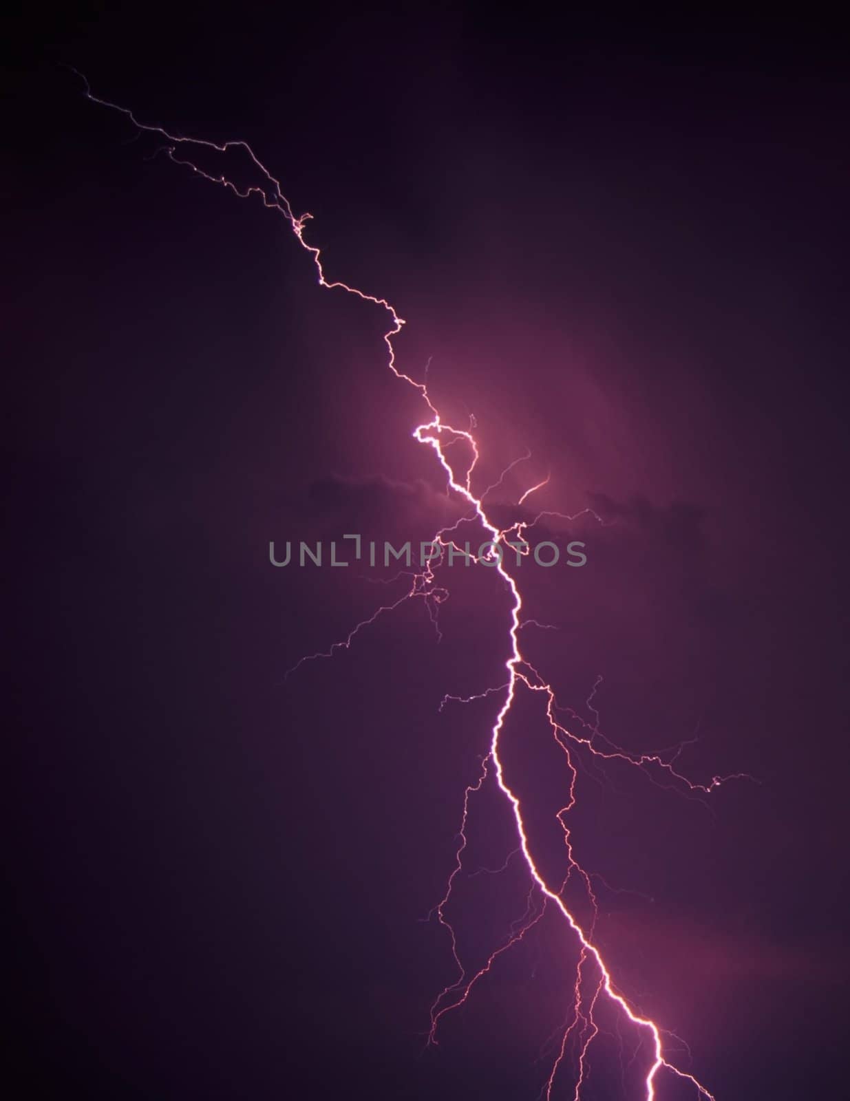 Lightning - northern Illinois by Wirepec