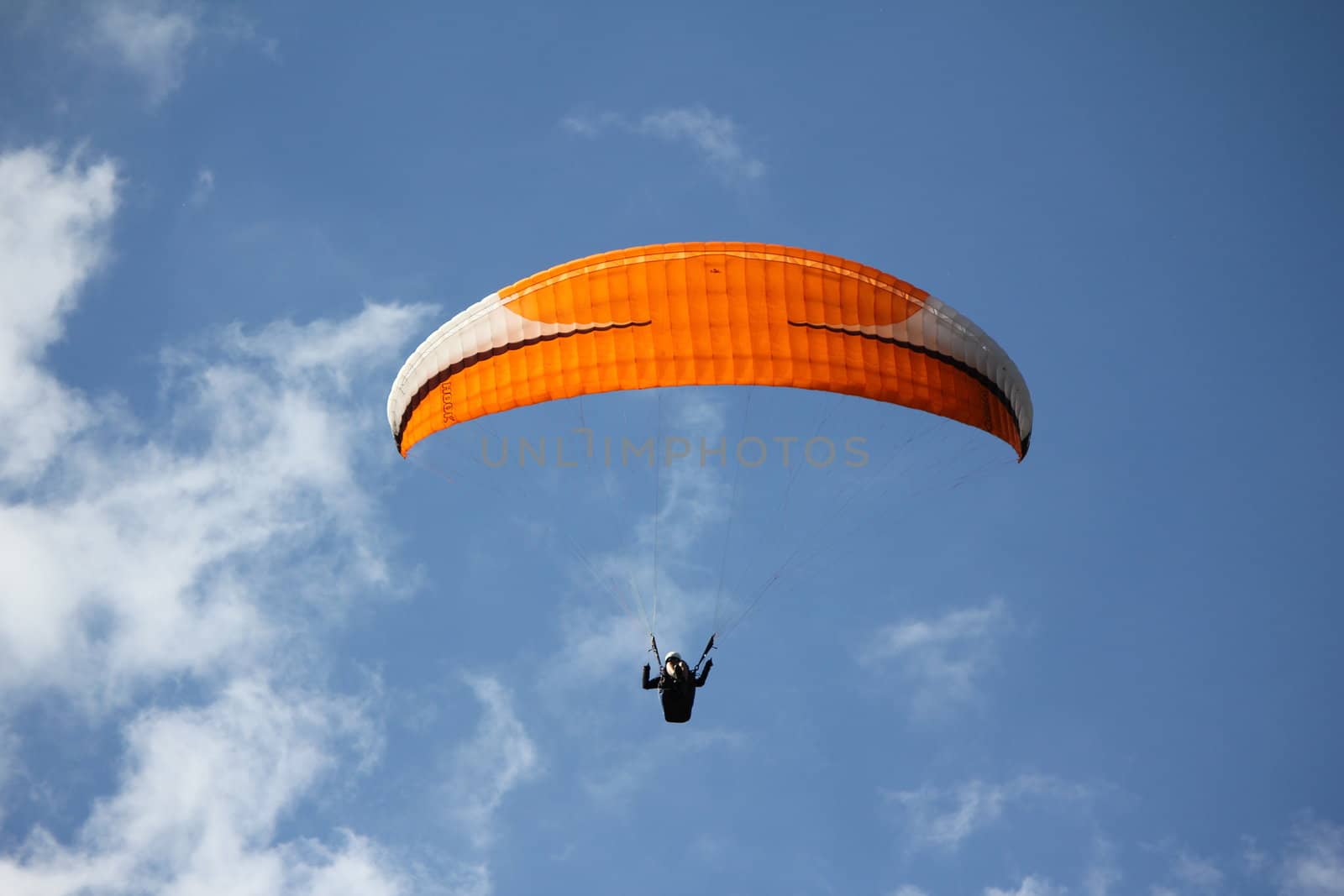 paragliding by mariephotos