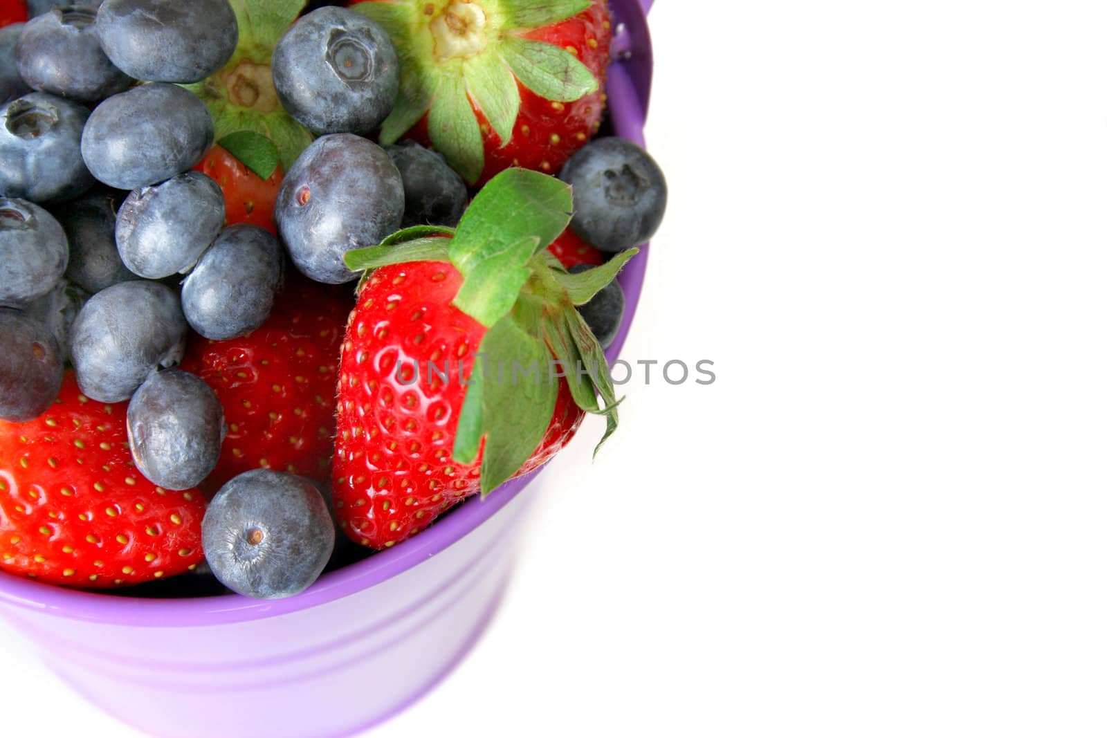Blueberries and Strawberries by thephotoguy