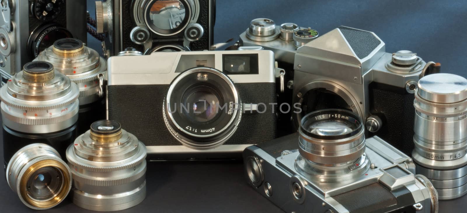Antique cameras by GunterNezhoda